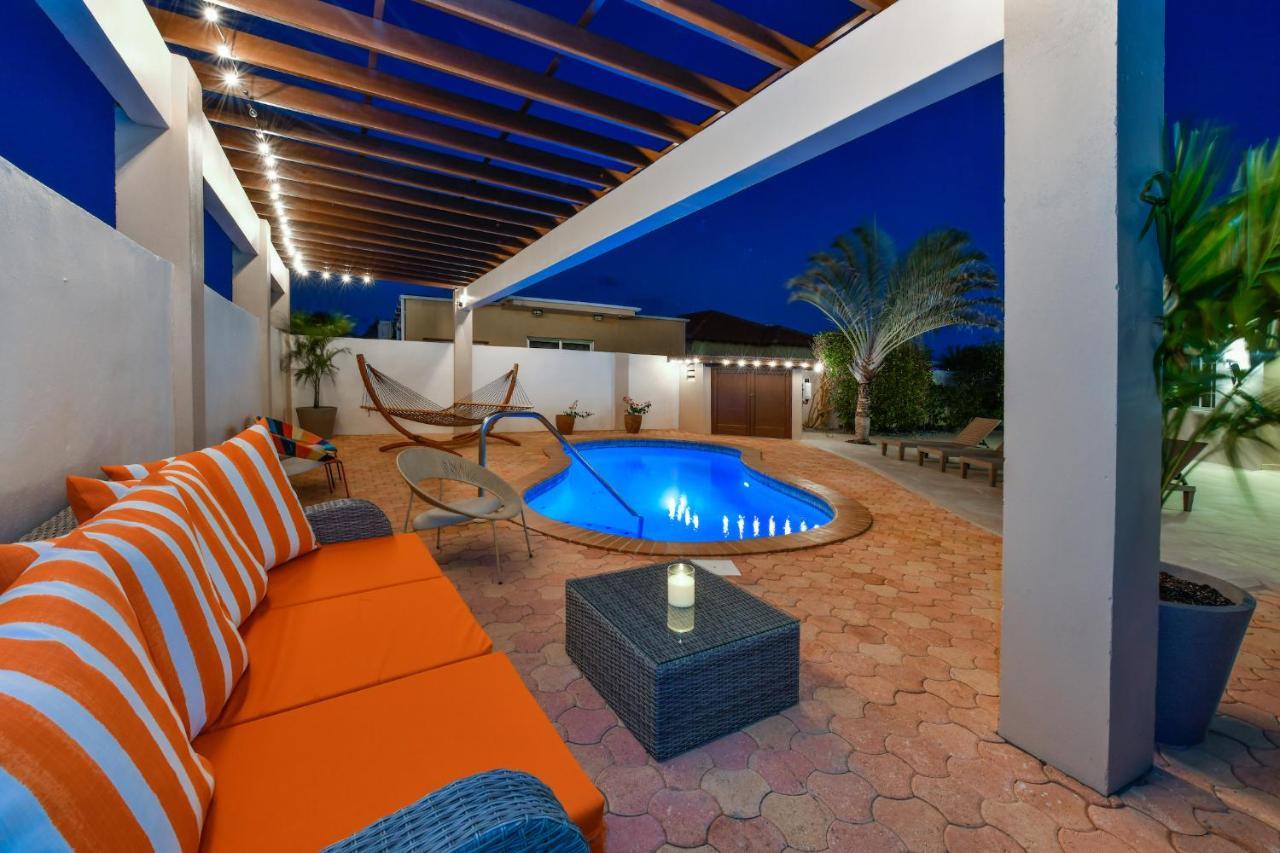 Villa Tamar Palm Beach Exterior photo